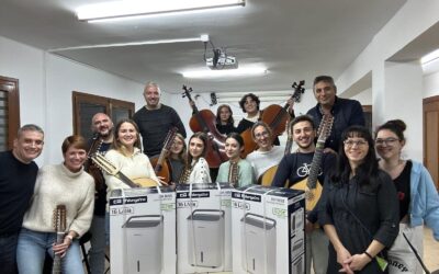 GRACIAS A LA ORQUESTA DE PLECTRO DE ESPIEL (CÓRDOBA)